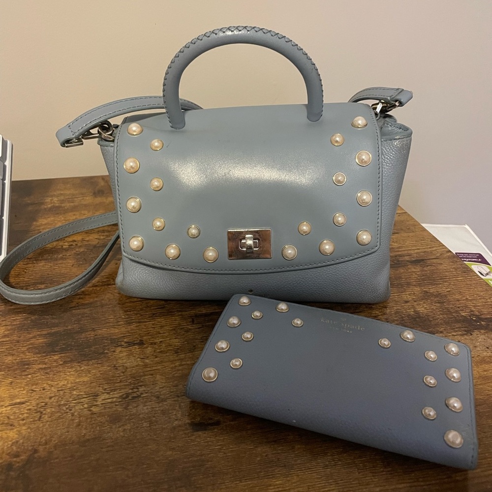 Kate Spade Purse and Matching Wallet! Perfect everyday bag!